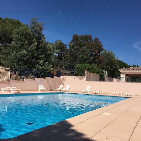 Sainte-Maxime - 3 Bedroom Apartment, Air Conditioned, Outdoor Terrace, Swimming Pool Luaran gambar