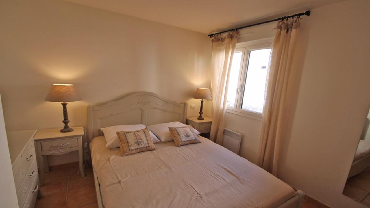Sainte-Maxime - 3 Bedroom Apartment, Air Conditioned, Outdoor Terrace, Swimming Pool Luaran gambar